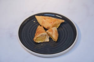 Üçgen Börek (Patatesli-Peynirli)